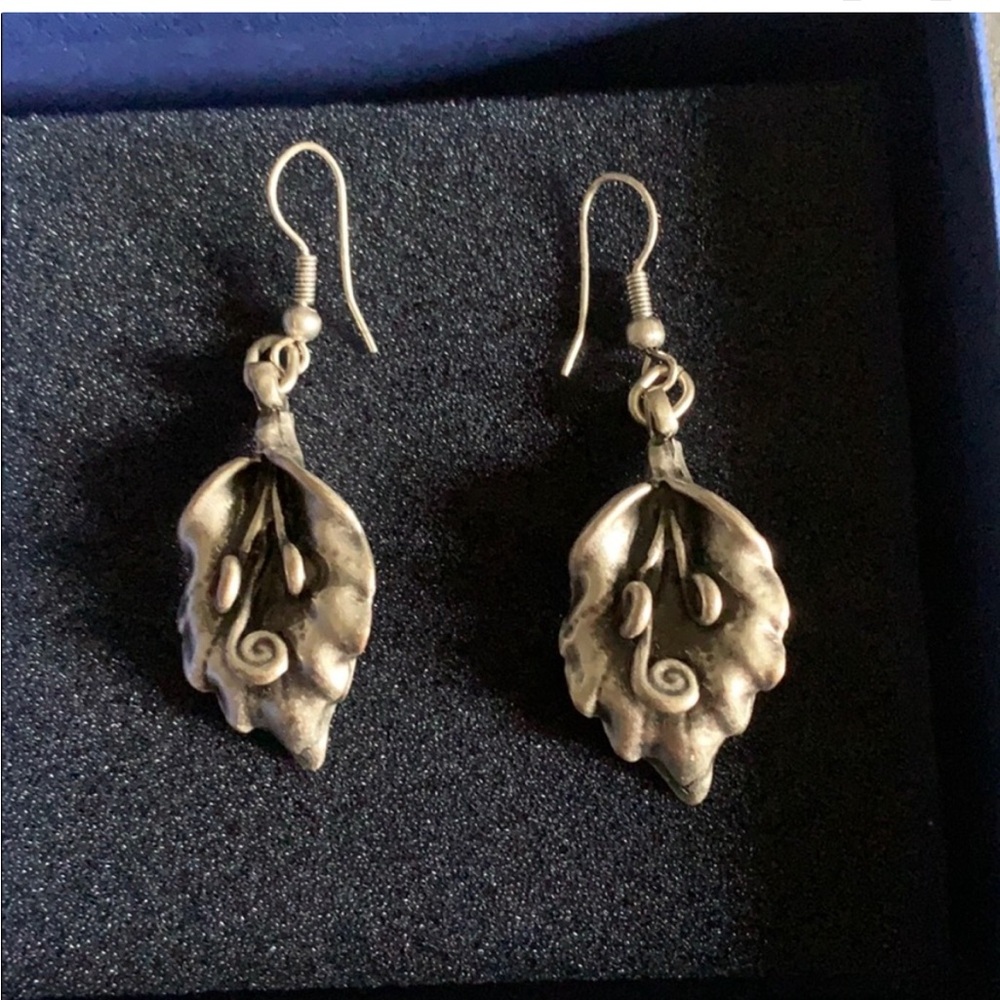 Vintage bouquet flower earrings